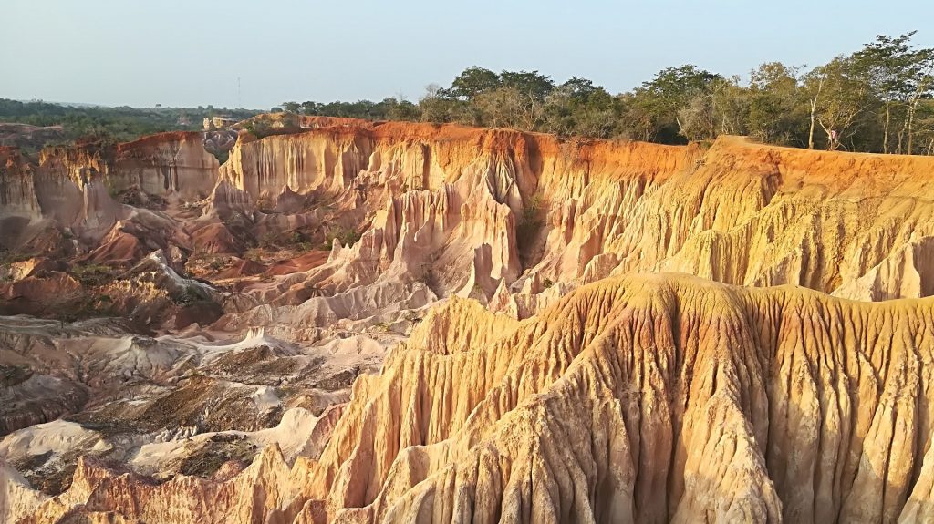 In Kenya Con Maestro Geppeto Foto Galleria In Kenya Con Maestro Geppeto Cucina del diavolo contattaci
